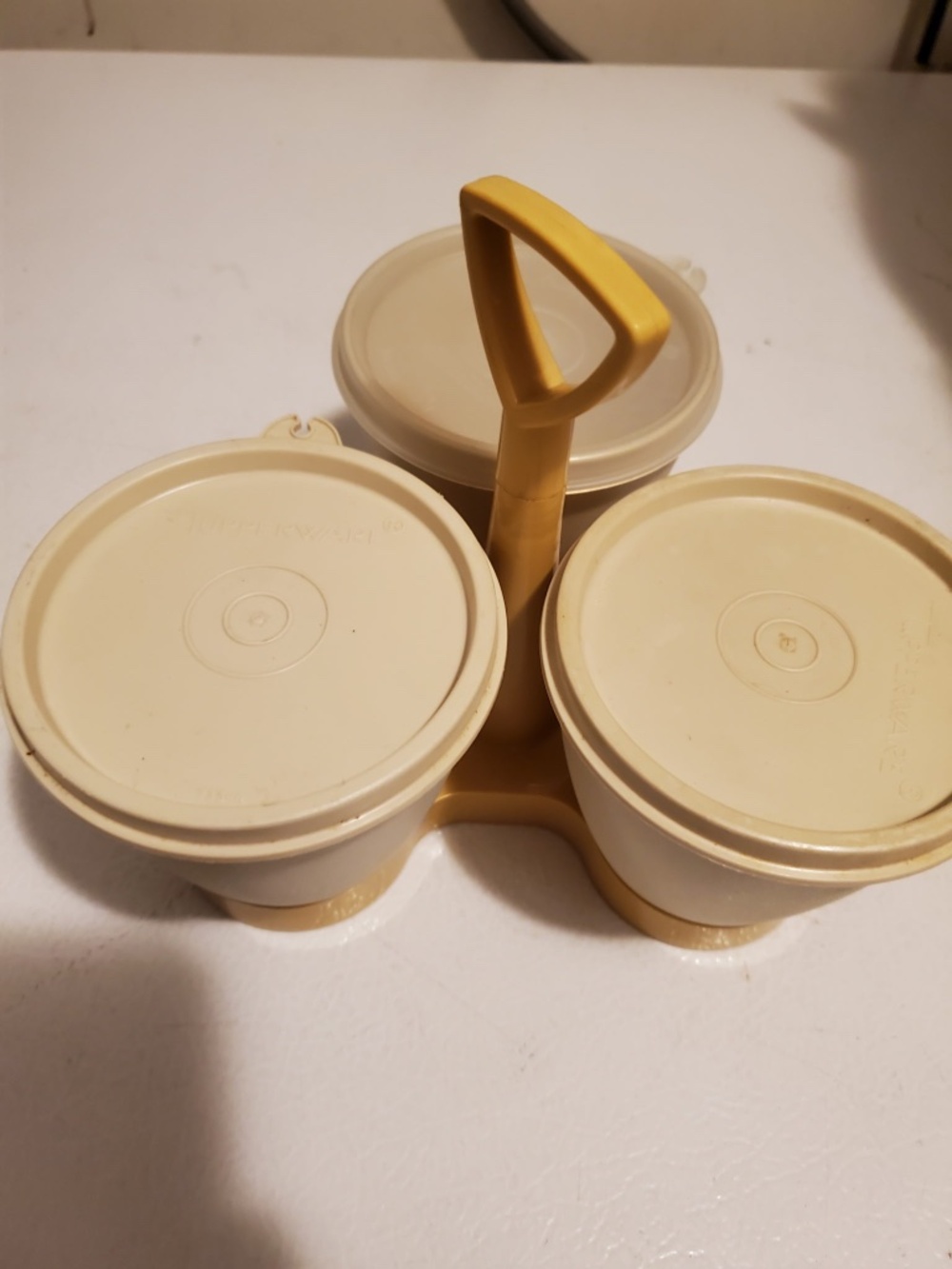Vintage Tupperware with lids